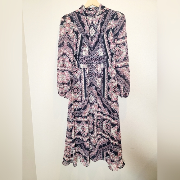 Julia Jordan Maxi Floral Dress - Picture 3 of 15